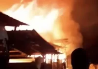 Pasar Cisalak Depok Kebakaran Malam ini, Belum Diketahui Jumlah Pedagang Terdampak dan Kerugiannya