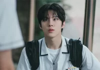 Tengok Pesona Kim Woo Seok Jadi Siswa Populer dan Trainee Idola KPop Pemilik Rahasia Besar di Drama Social Savvy Class 101