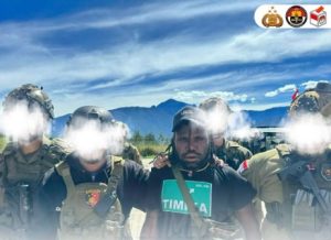 Mairon Tabuni alias Solikin, DPO yang merupakan anggota KKB, berhasil ditangkap Satgas Damai Cartenz. (wartabanjar.com - Ist. Divisi Humas Polri)
