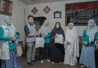 YBM PLN dan PIKK UPT Pontianak Gelar Bakti Sosial Penyaluran Bantuan untuk Kaum Dhuafa