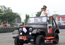 Gubernur Kalsel Bacakan Amanat Panglima TNI di HUT TNI ke-79