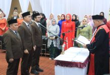 Ucapkan Sumpah dan Janji Jabatan, Tiga Pimpinan DPRD Tanbu Siap Mengabdi