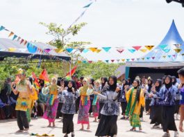 Begini Kemeriahan Pertunjukkan Seni Saat HUT ke-13 SMANDUPA
