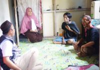 Habib Taufan Jenguk Warga Desa Masingai yang Sedang Sakit