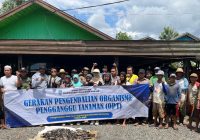 Distan Banjar Ajari Petani Desa Bunipah Cara Bikin Perangkap Maut Tikus