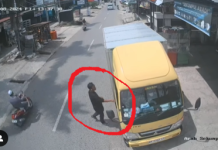 Viral! Pria Diduga Curi Tas dalam Mobil Box Pengantar Barang di Sekumpul Martapura