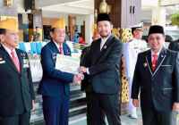 Peringatan Hari Pahlawan, Ketua DPRD Kota Banjarmasin Serahkan Tali Asih untuk LVRI