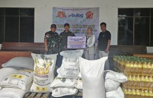 Sembako untuk program makanan bergizi disalurkan ke Wanam, Merauke. (wartabanjar.com - Ist, Bulog)