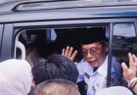 ASN Terharu Lepas Paman Birin Tinggalkan Kantor Gubernur Kalsel