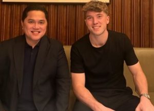 Erick Thohir bersama Ole Romeny (wartabanjar.com - Ist. Dok IG Pribadi)