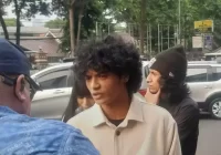Lolly Ungkap Fakta mengejutkan Soal Hubungan Intim dengan Vadel Badjideh
