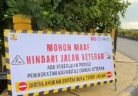 Plang Hindari Jalan Veteran Banjarmasin Sudah Terpasang