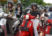 Seru! STSJ Yamaha Ajak Anak Muda Membuat Clay Charm Keychains yang Ramah Lingkungan