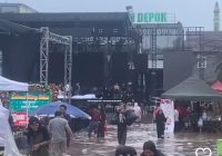 Konser Dangdut Diwarnai Banjir
