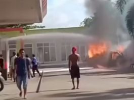 Mobil Terbakar di SPBU Sungai Jelai Tanah Laut