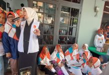 Jaringan 98 & KPIM Bareng Atalia Door to Door di Wilayah Jaksel