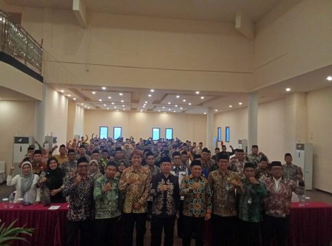 Sudian Noor Bareng Kanwil Kemenag Kalsel Memperjuangkan Perhatikan Kesejahteraan Guru Keagamaan di Sosialisasi Empat Pilar