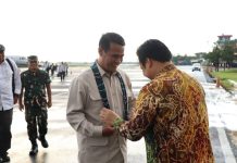 Mentan Amran Tiba di Banjarbaru Disambut Plh Gubernur Kalsel