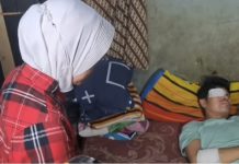 Kemensos Datangi Rumah Agus Salim, Korban Penyiraman Air Keras