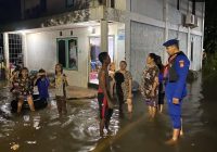 Sat Polairud Polresta Banjarmasin Gelar Patroli Saat Banjir Rob