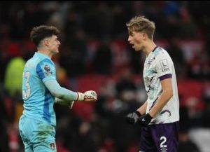 Kiper dan pemain Bournemouth merayakan kemenangan atas MU dalam pekan ke-17 Liga Inggris. (wartabanjar.com - Ist. IG Bournemouth)