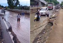 Jalan di Desa Sungai Turak Amuntai HSU Amblas, Pengendara Terpaksa Bergantian