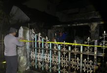 Data Kebakaran di Jalan Cempaka Kacapiring 5, Garis Polisi Dipasang di Bangunan Ini