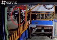 Aksi Meresahkan Diduga Gangster Rampas HP dan Ancam Warga Kampung Sasirangan Banjarmasin Gunakan Samurai