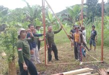 DPD KNPI Balangan Gelar Bakti Sosial di Kaki Gunung Hauk