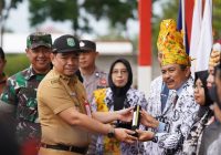 Peringatan Hari Guru Nasional 2024 di Tanah Bumbu : Bupati Zairullah Naikkan Honor Guru