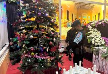 Jelang Perayaan Natal, Polda Kalsel dan Polresta Banjarmasin Lakukan Sterilisasi di Gereja di Kota Banjarmasin