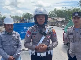 Kondisi Terkini Arus Lalu Lintas Jembatan Atanik Senin 30 Desember 2024 Siang, Beberapa Truk Sempat Terperosok