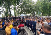 Geruduk DPRD Kalsel dan Tolak Kenaikan PPN 12%, Mahasiswa Tuntut Kebijakan Fiskal Berkeadilan