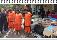 Pabrik Narkoba 'Happy Water' di Perumahan Mewah Bandung Dibongkar Polisi, Segini Barbuk yang Disita