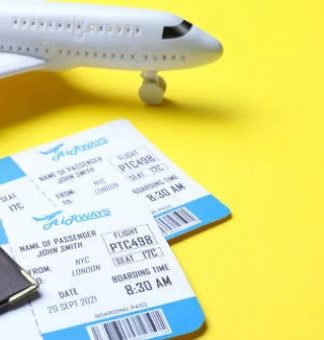 Harga Tiket Pesawat Jelang Nataru Benar-bena Turun! Menko AHY Sebut Kebijakan Tepat Sasaran