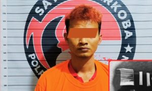 Pelaku S dan barang bukti yang diamankan Unit Reskrim Polsek Banjarmasin Timur. (wartabanjar.com - Ist. @polsek_bjmtimur)