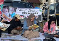 Dispersip Tanbu dan Komunitas PELITA Ajak Masyarakat Dekat dengan Literasi
