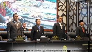 Rapat Paripurna DPRD Kota Banjarmasin dengan agenda pengumumkan pengusulan pemberhentian dan pengangkatan Wali Kota-Wakil Wali Kota. (wartabanjar.com - Ist. Humas)