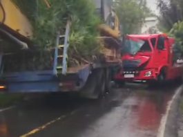 Tabrakan Tronton di Pamarangan Kiwa Tanjung
