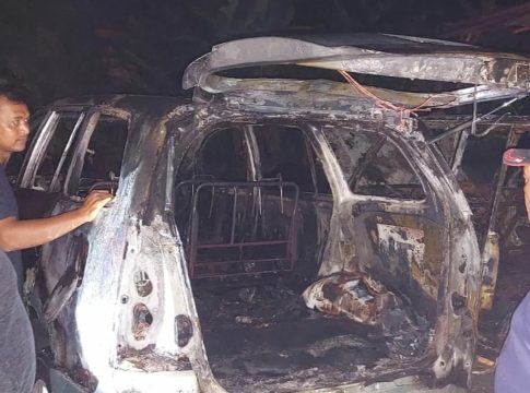 3 Mobil Terbakar di Jalan Danau Sari Palangka Raya