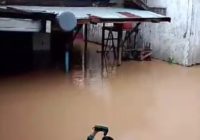 Banjir di Pengaron, Ketinggian Air Hampir 1 Meter