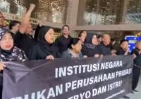 VIDEO - Demo Pegawai Kemendikti Saintek, Protes Sikap Menteri Satryo Soemantri Brodjonegoro