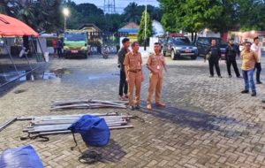 Pemkab Tanah Laut mendirikan posko banjir dan dapur umum di Kecamatan Bati-Bati, Rabu. (wartabanjar.com - Ist. MC Tala)