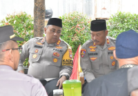 Kapolres Tanah Laut Melayat ke Rumah Anggota Polres yang Meninggal Dunia