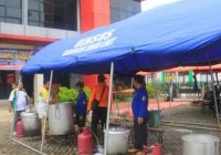 Pemkab Tala Pantau Ketersediaan Bantuan Makanan di Posko Pengungsian Banjir