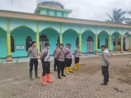 Antisipasi Banjir di Kurau, Personel Polres Tanah Laut Gelar Apel Siaga dan Patroli SAR