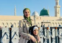 Atiqah Hasiholan Senang Bisa Ulang Tahun dan Beribadah di Raudhah Masjid Nabawi