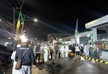 Peringati Isra Mikraj, Warga Balangan Padati Majelis Riyadul Muhibbin Meski Diguyur Hujan