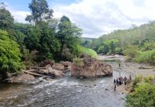 Pesona Batu Ajung: Surga Tersembunyi di Balangan, Tiket Masuk Cuma Rp 2.000!