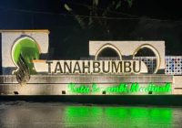 Padukan Teknologi dan Estetika, Pemkab Tanah Bumbu Pasang Lampu Hias Signature di Sejumlah Titik Jalan Raya